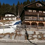 Haus Nannerl 度假居