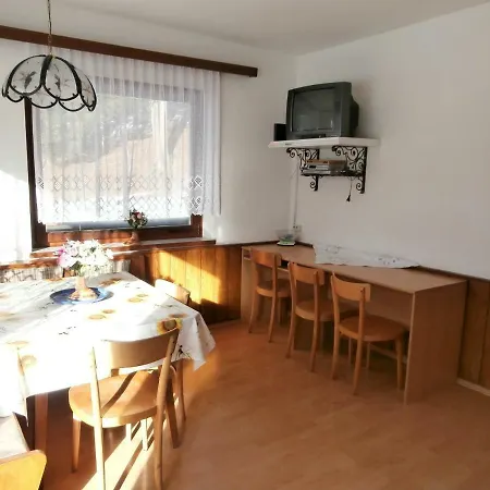 Haus Nannerl Semesterbostad Sankt Jakob im Lesachtal