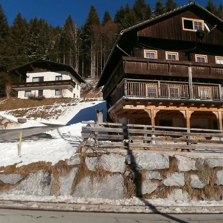 Haus Nannerl Semesterbostad