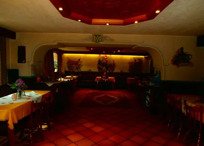 Haus Nannerl 펜션 *