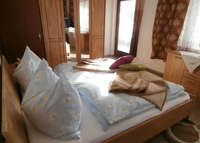 Haus Nannerl 펜션 Sankt Jakob im Lesachtal